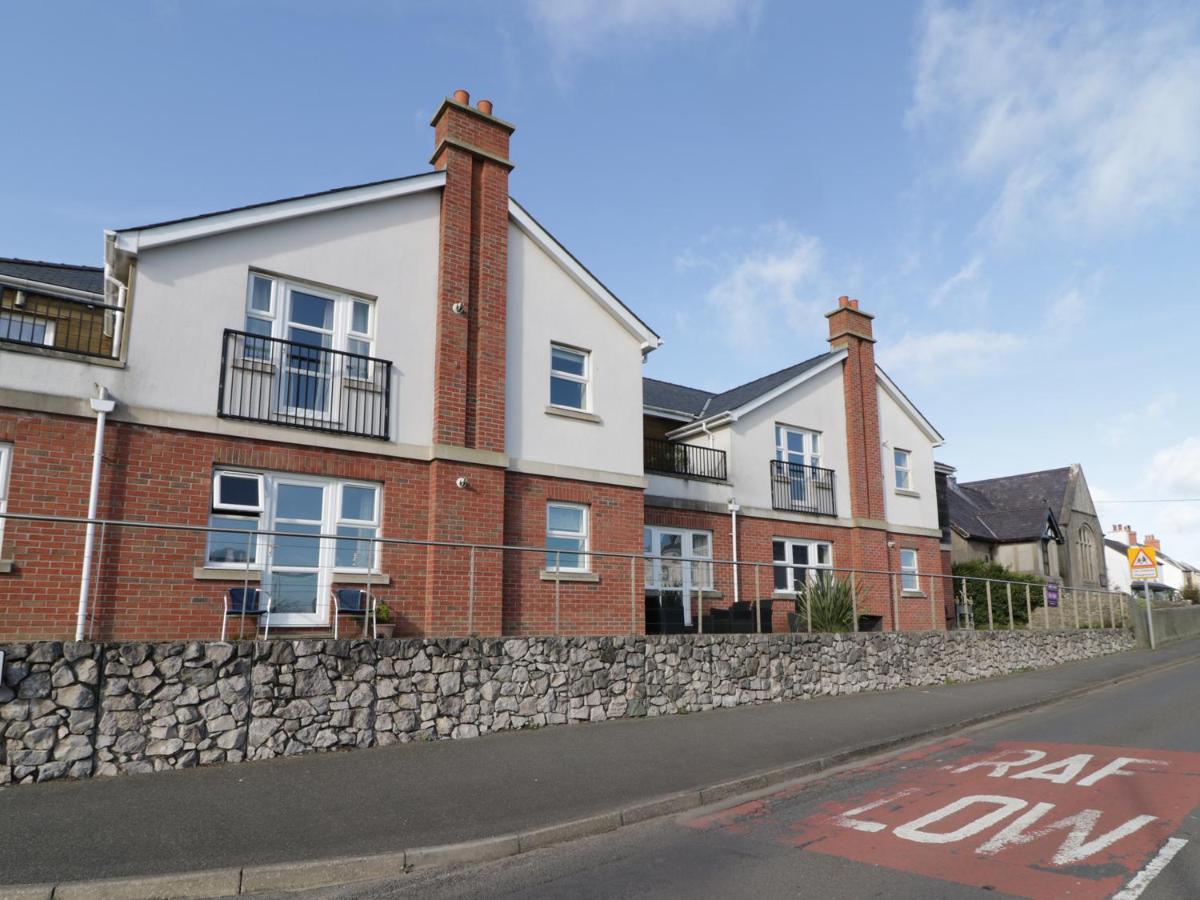 Bay View Villa Benllech Exterior foto