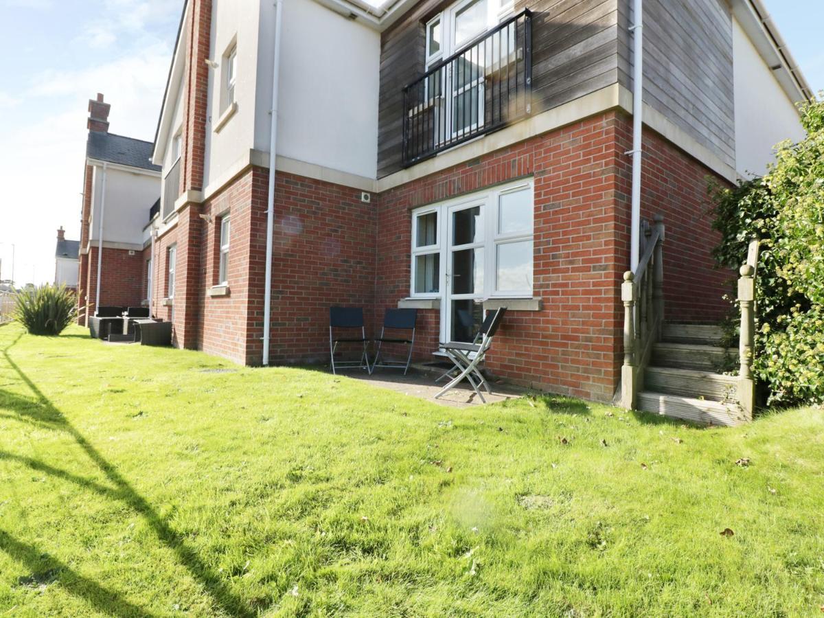 Bay View Villa Benllech Exterior foto